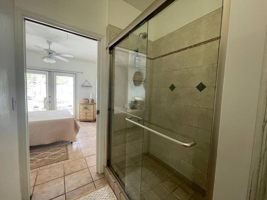Hot Tub, Tiki Bar, Outdoor Shower, Near Intercoastal Waterway! West Palm Beach Luaran gambar